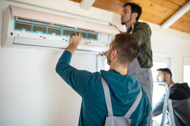 Best HVAC Service Technicians  in New Berlin, WI